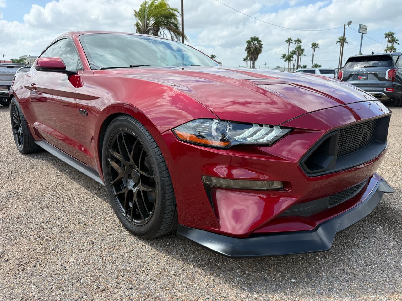 Ford Mustang GT Premium Coupe 2018