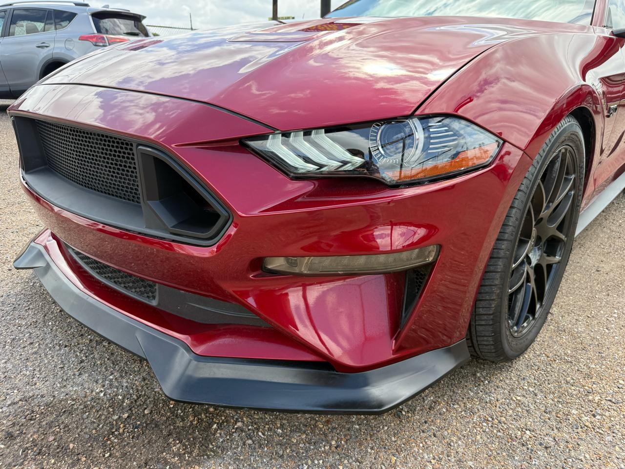 Ford Mustang GT Premium Coupe 2018
