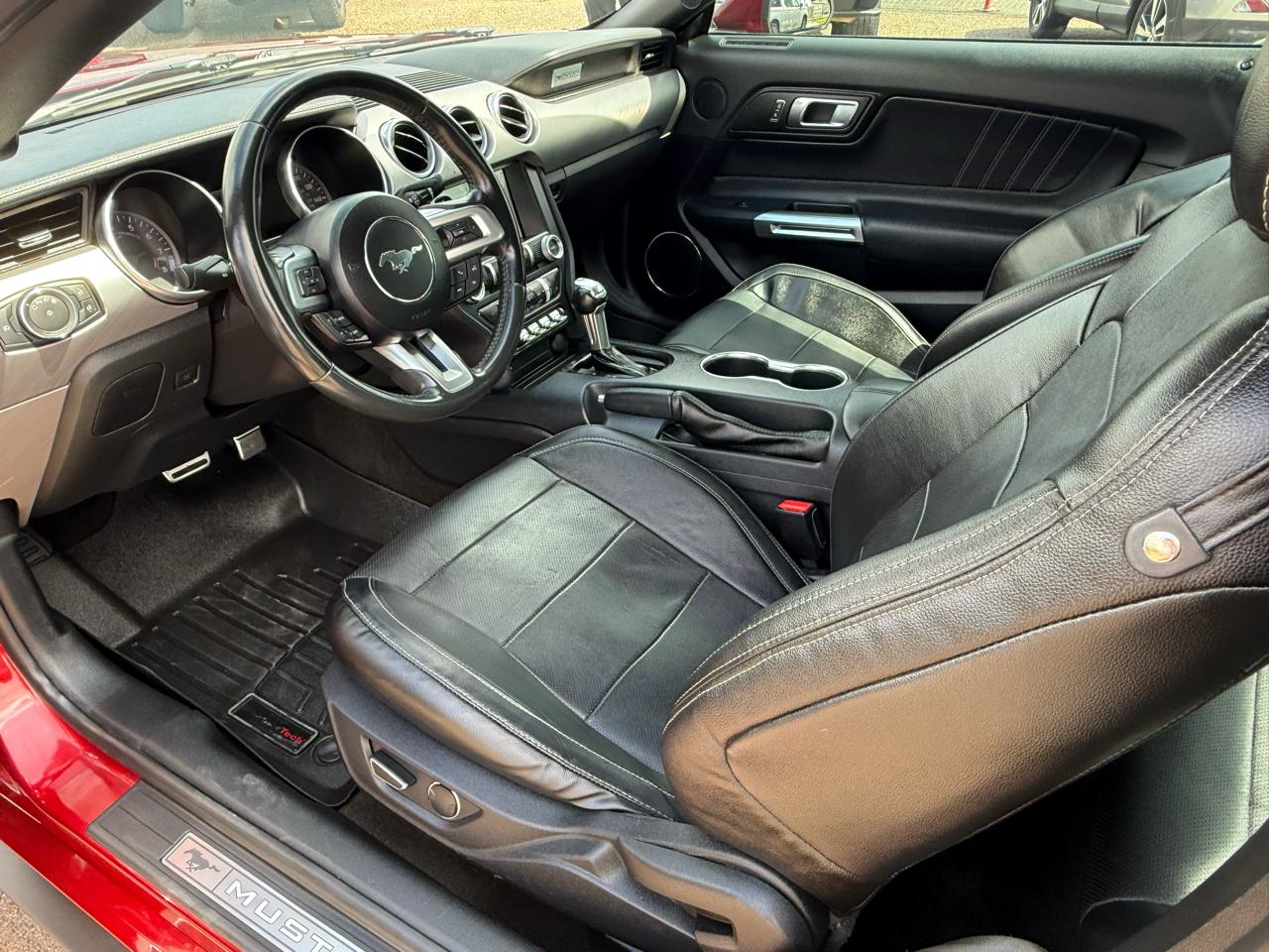 Ford Mustang GT Premium Coupe 2018