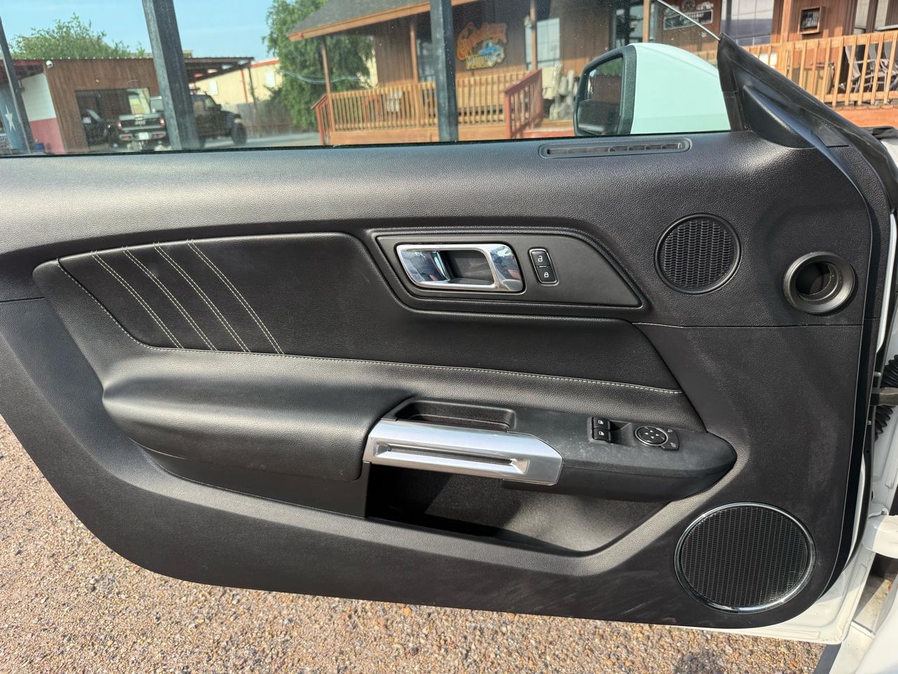 Ford Mustang GT Coupe 2015