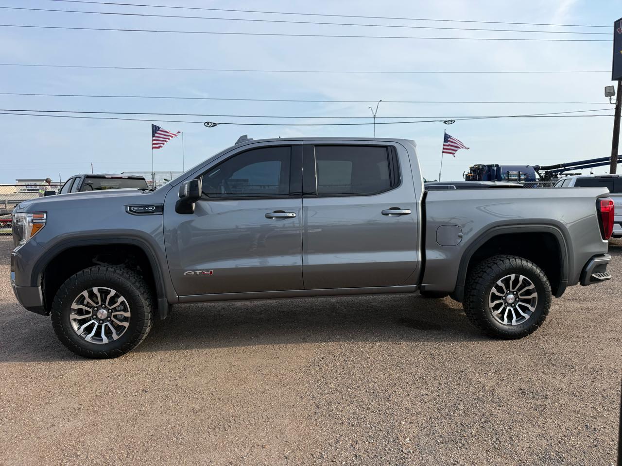 GMC Sierra 1500 AT4 Crew Cab Short Box 4WD 2021