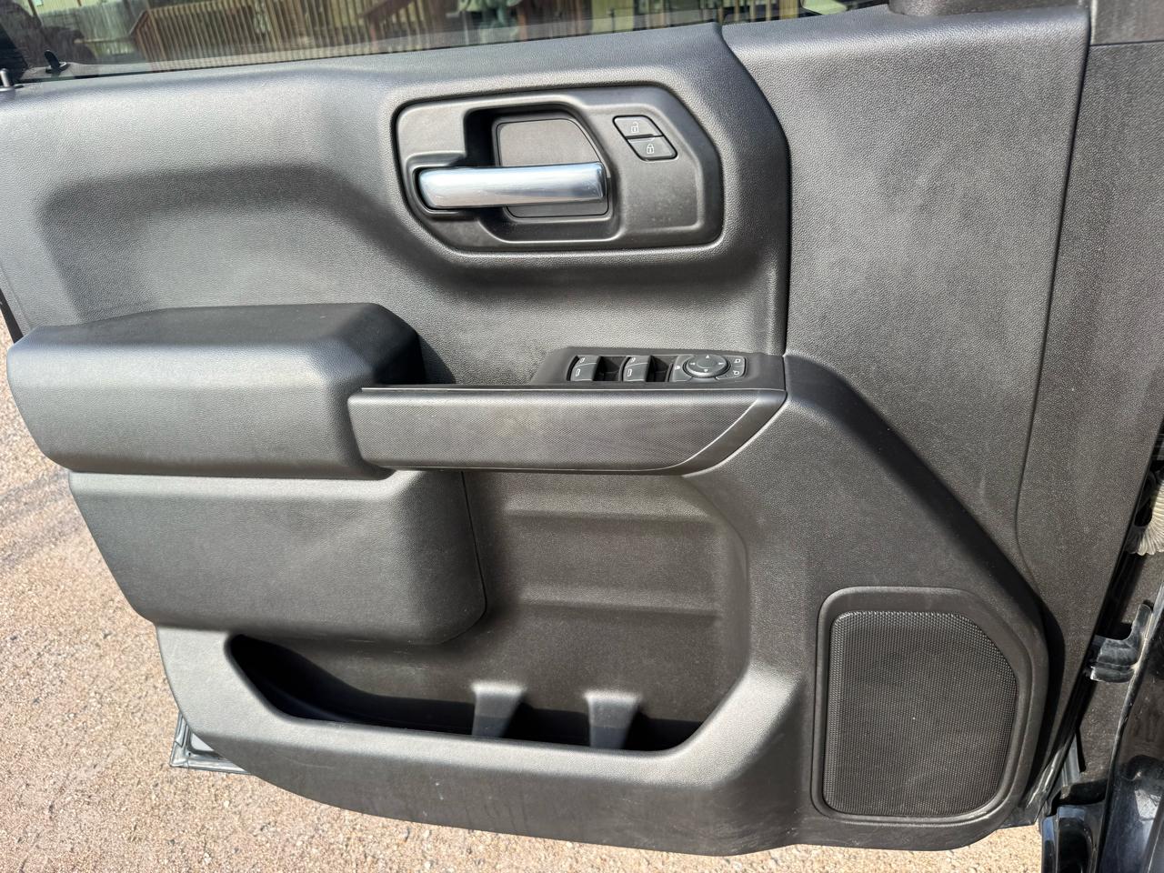 Chevrolet Silverado 1500 4WD Double Cab 143.5" Custom 2020