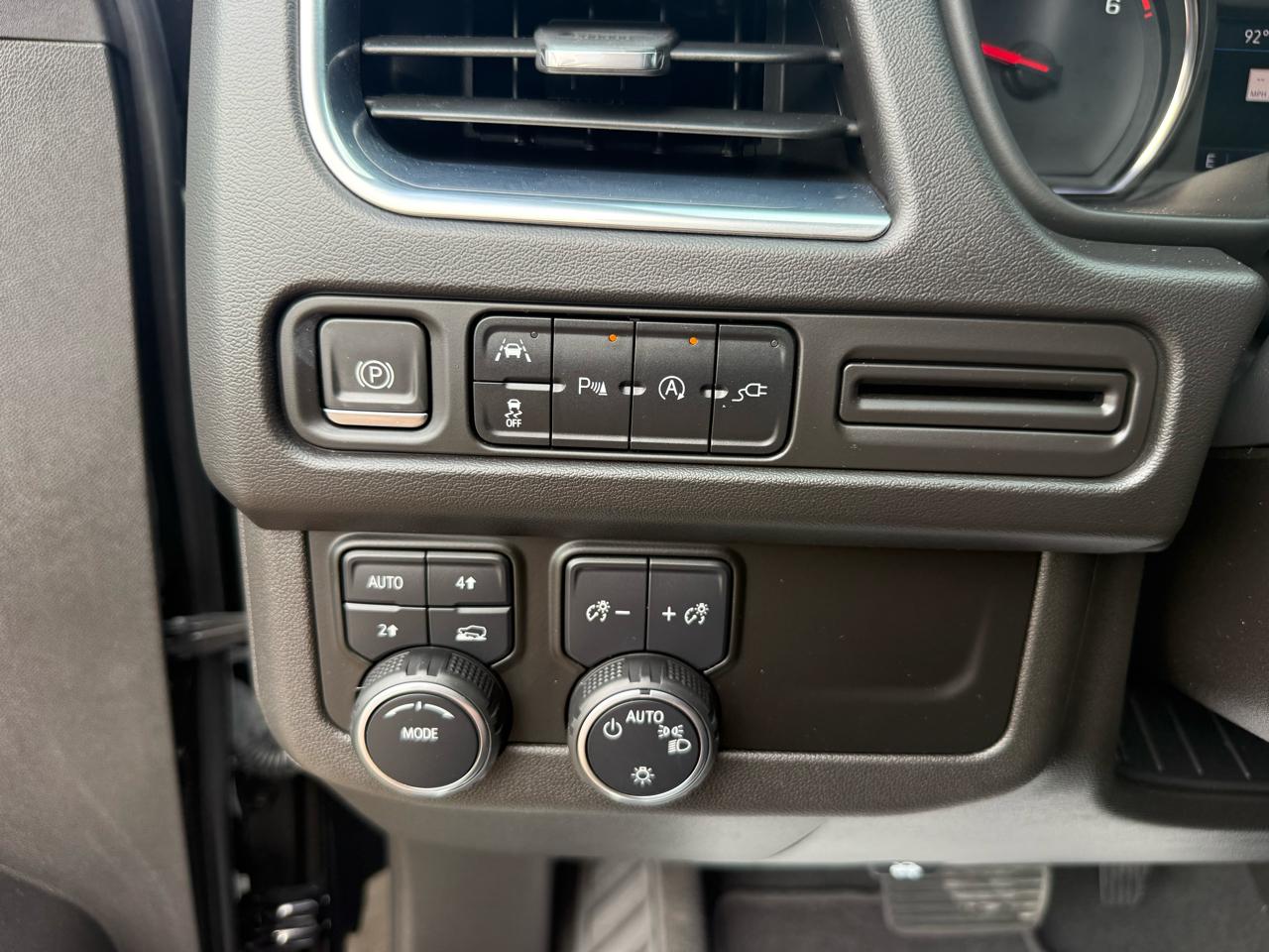 Chevrolet Tahoe RST 4WD 2021
