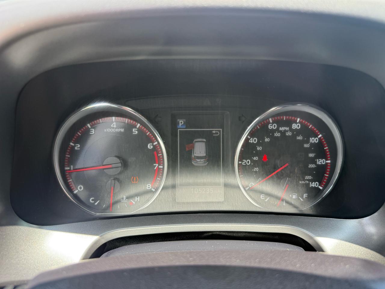 Toyota RAV4 SE FWD 2017