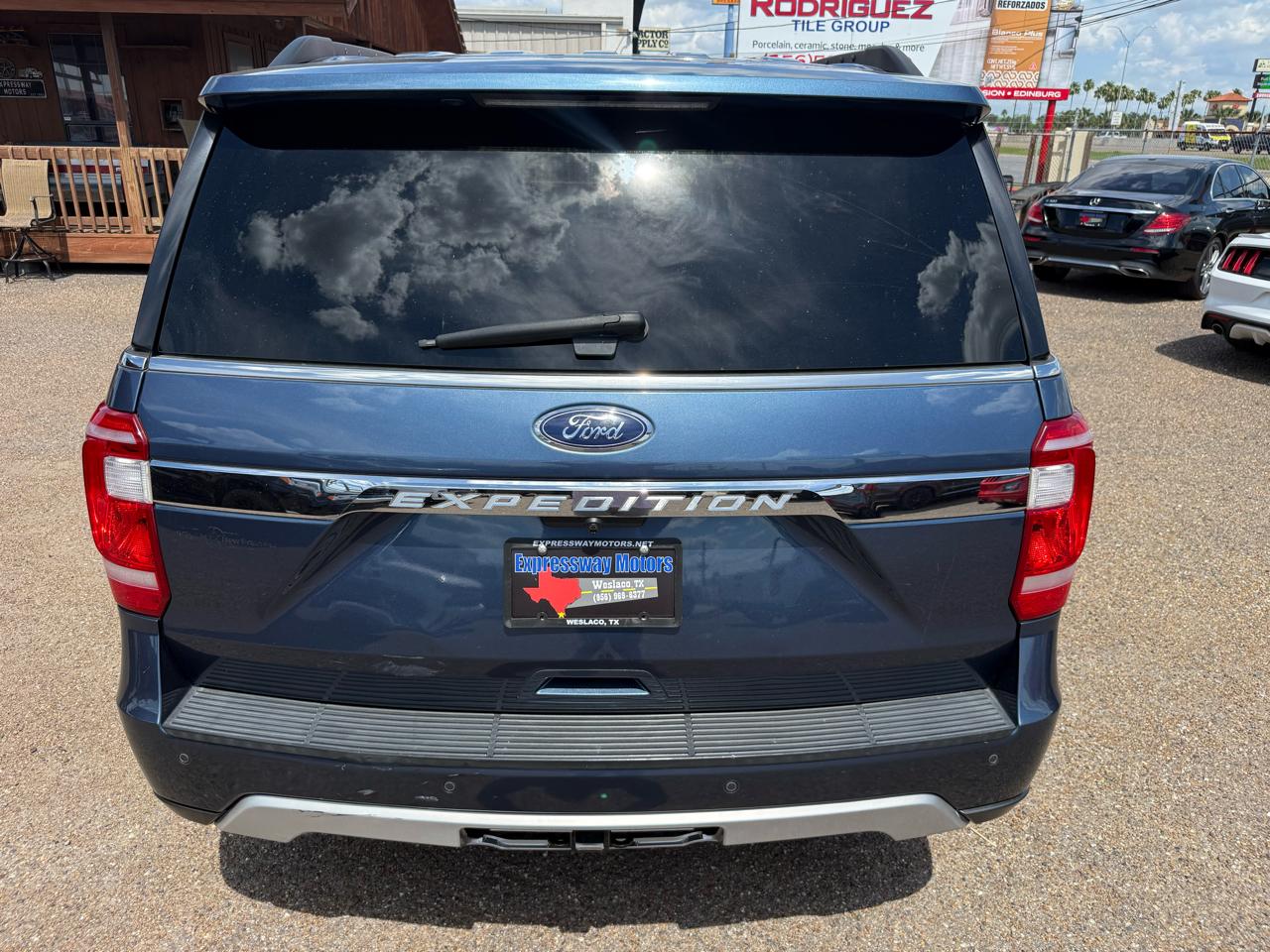 Ford Expedition XLT 2WD 2018
