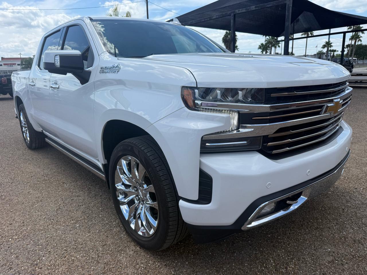 Chevrolet Silverado 1500 4WD Crew Cab 143.5" High Country 2021