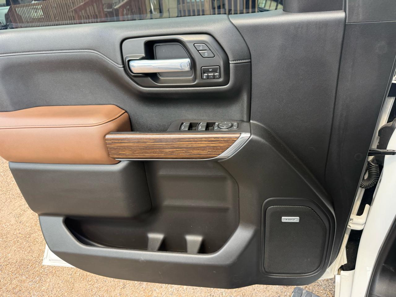 Chevrolet Silverado 1500 4WD Crew Cab 143.5" High Country 2021