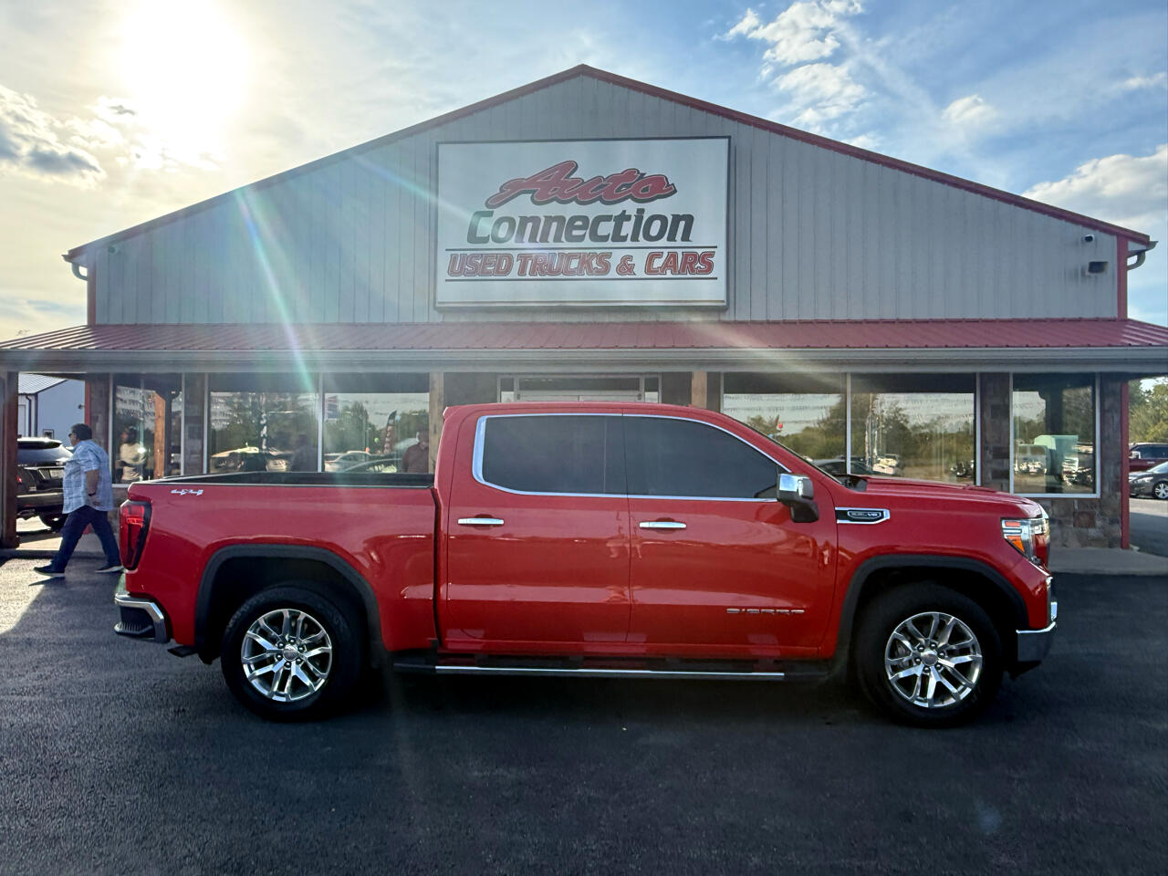 2019 Gmc Sierra 1500 SLT photo 2