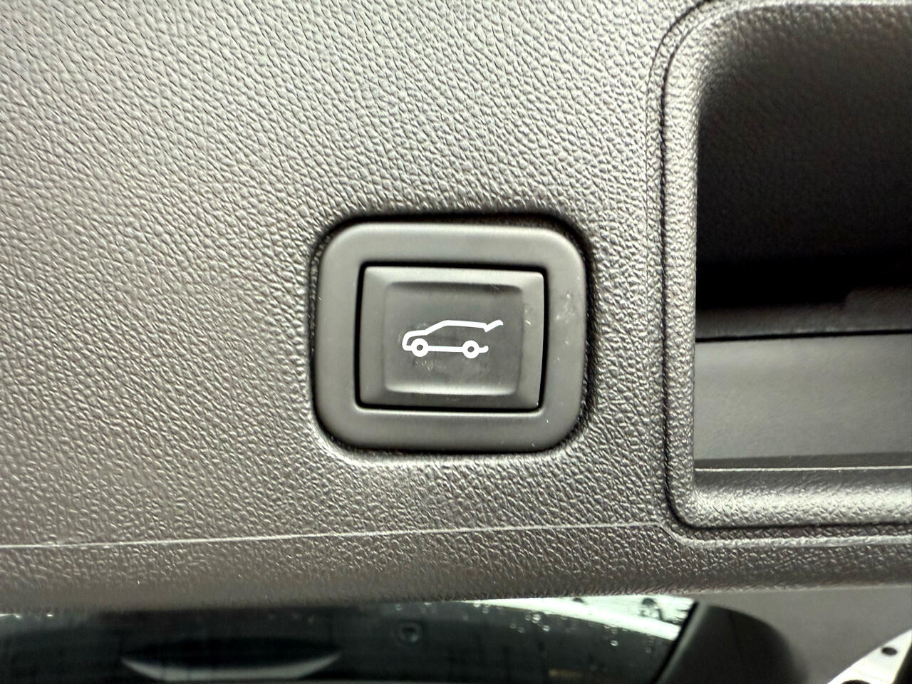 2023 Gmc Terrain SLT photo 4