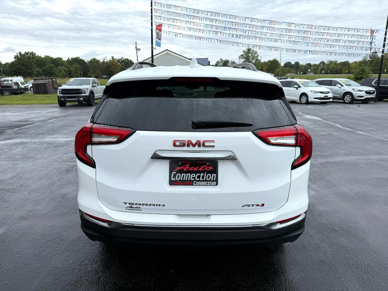 2022 Gmc Terrain AT4 photo 2