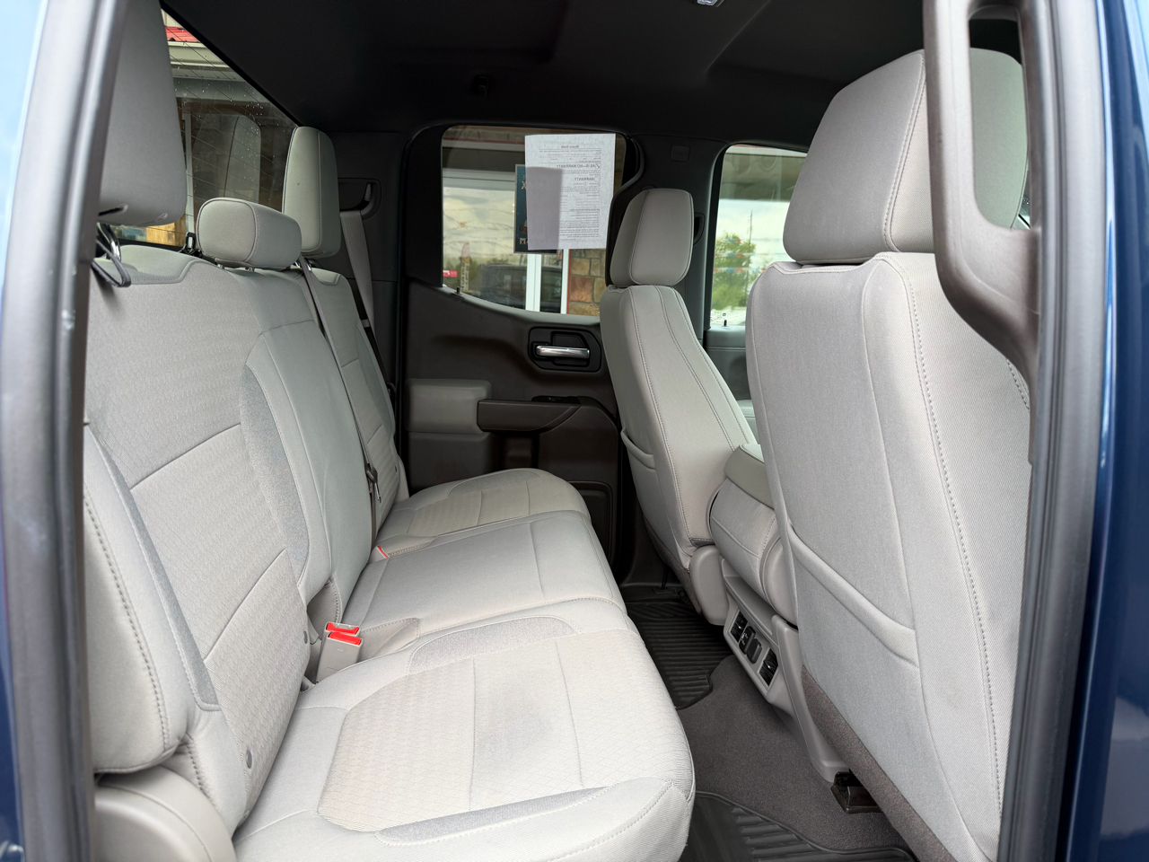 2019 Chevrolet Silverado LT photo 17