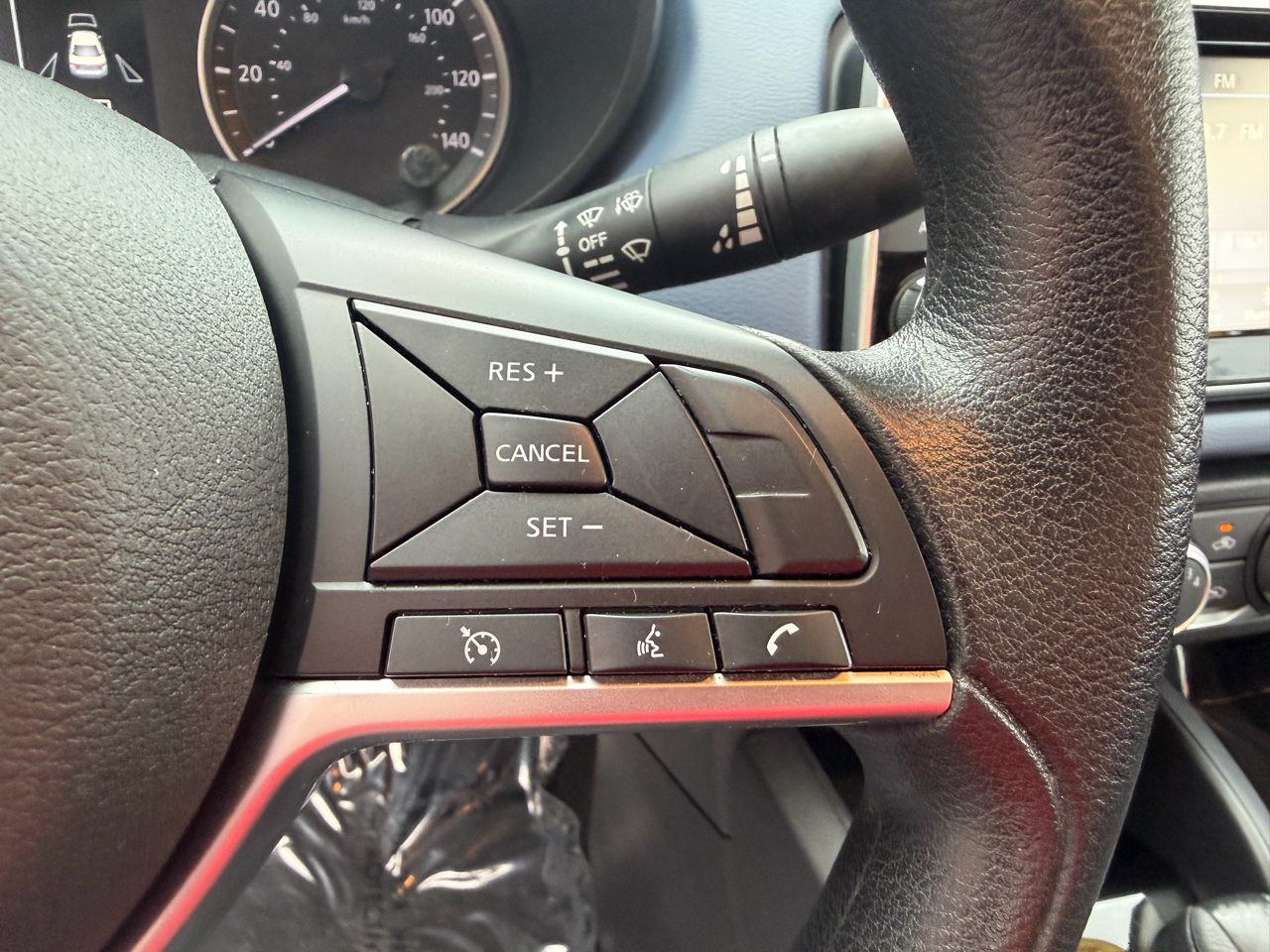 2023 Nissan Versa SV photo 21