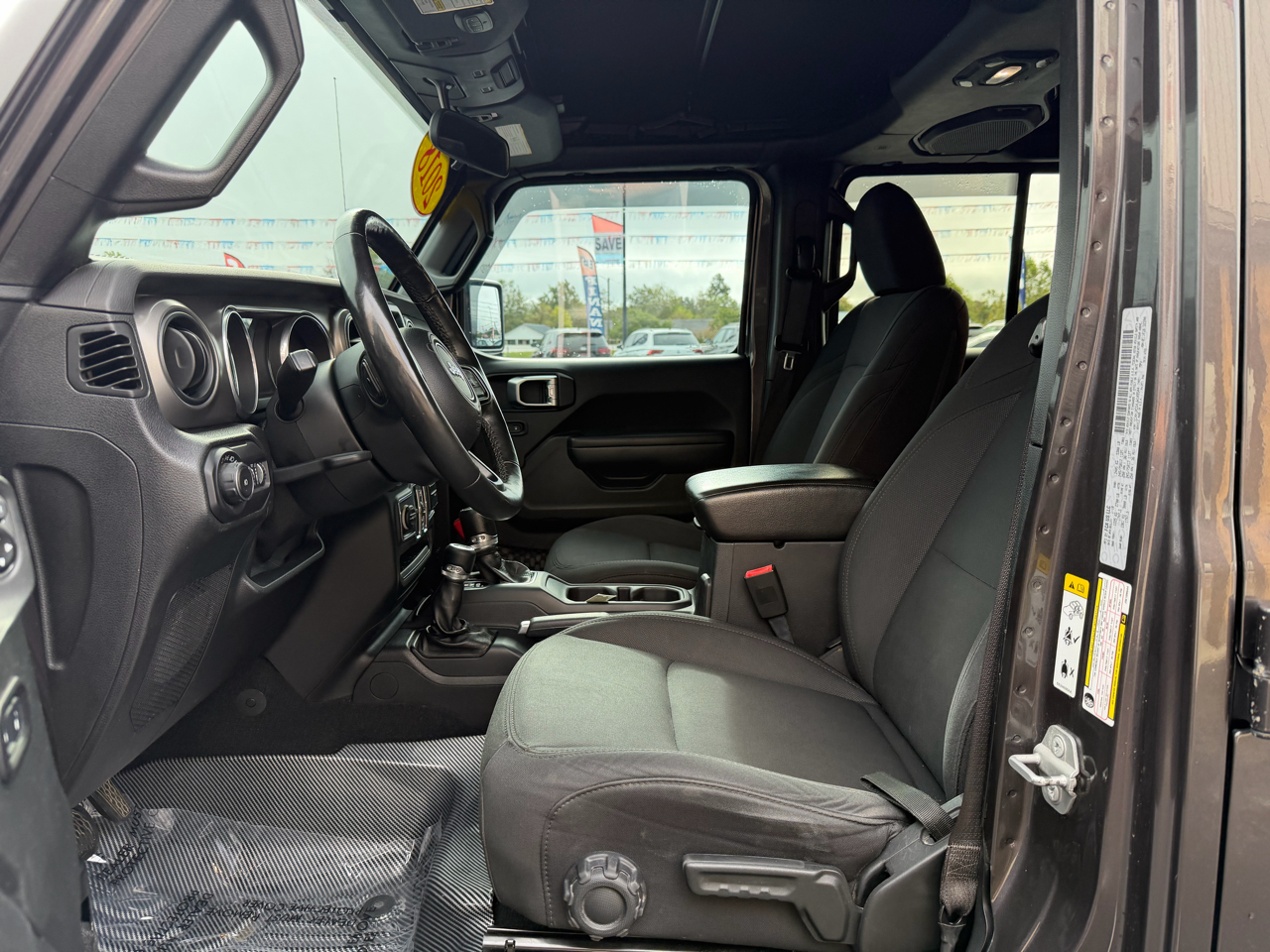 2018 Jeep Wrangler Unlimited Sport photo 11