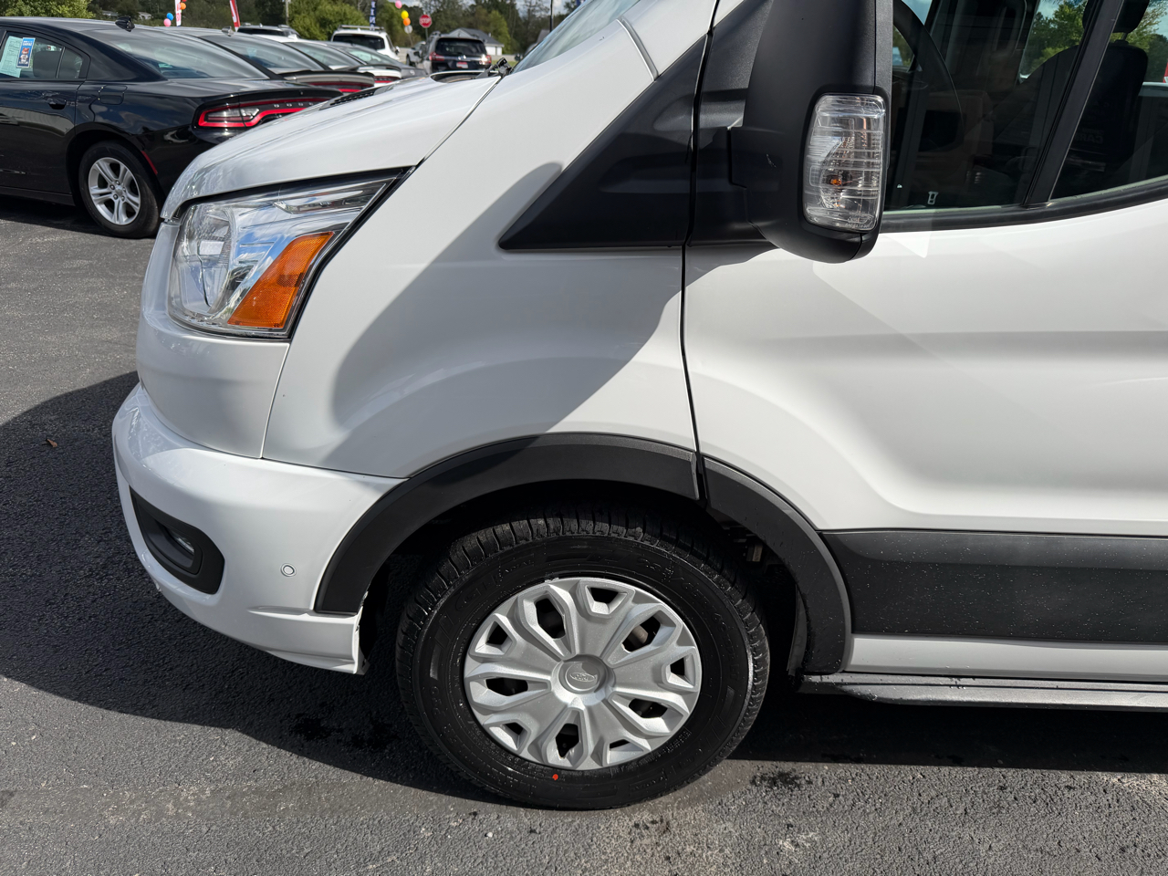 2021 Ford Transit Passenger XLT photo 6