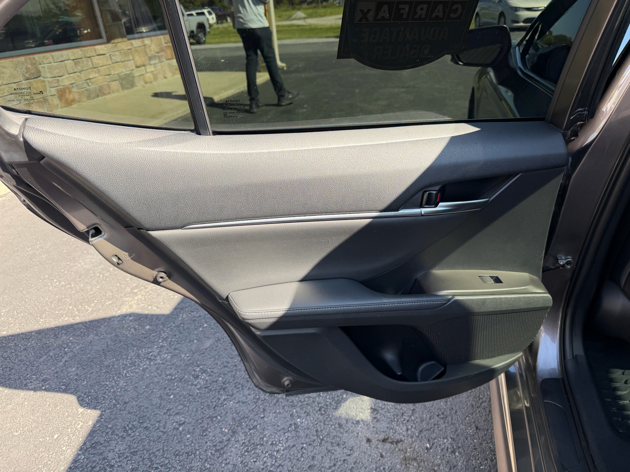 2021 Toyota Camry XSE photo 9