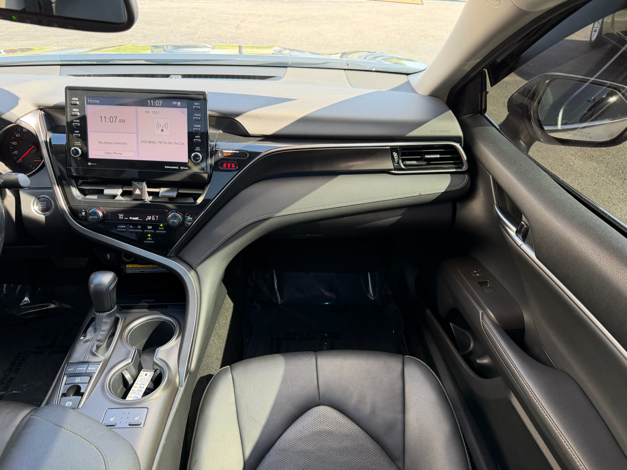 2021 Toyota Camry XSE photo 16