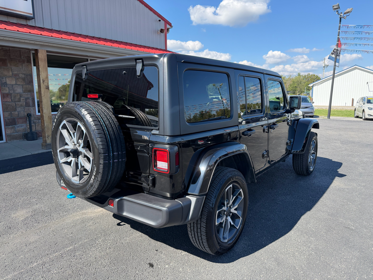 2024 Jeep Wrangler 4xe photo 3