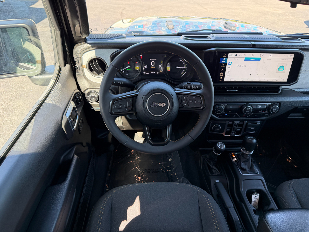2024 Jeep Wrangler 4xe photo 13