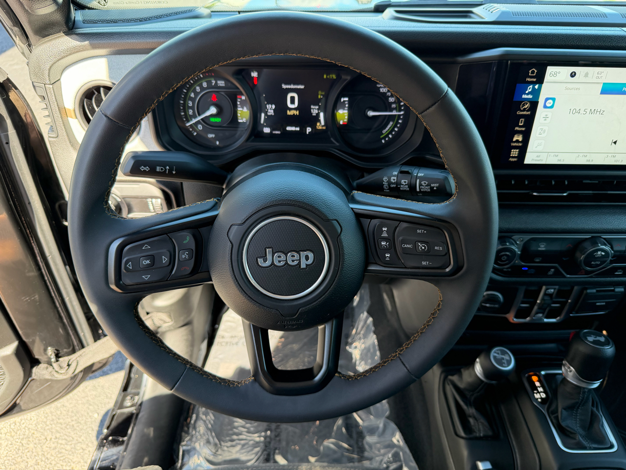2024 Jeep Wrangler 4xe photo 21