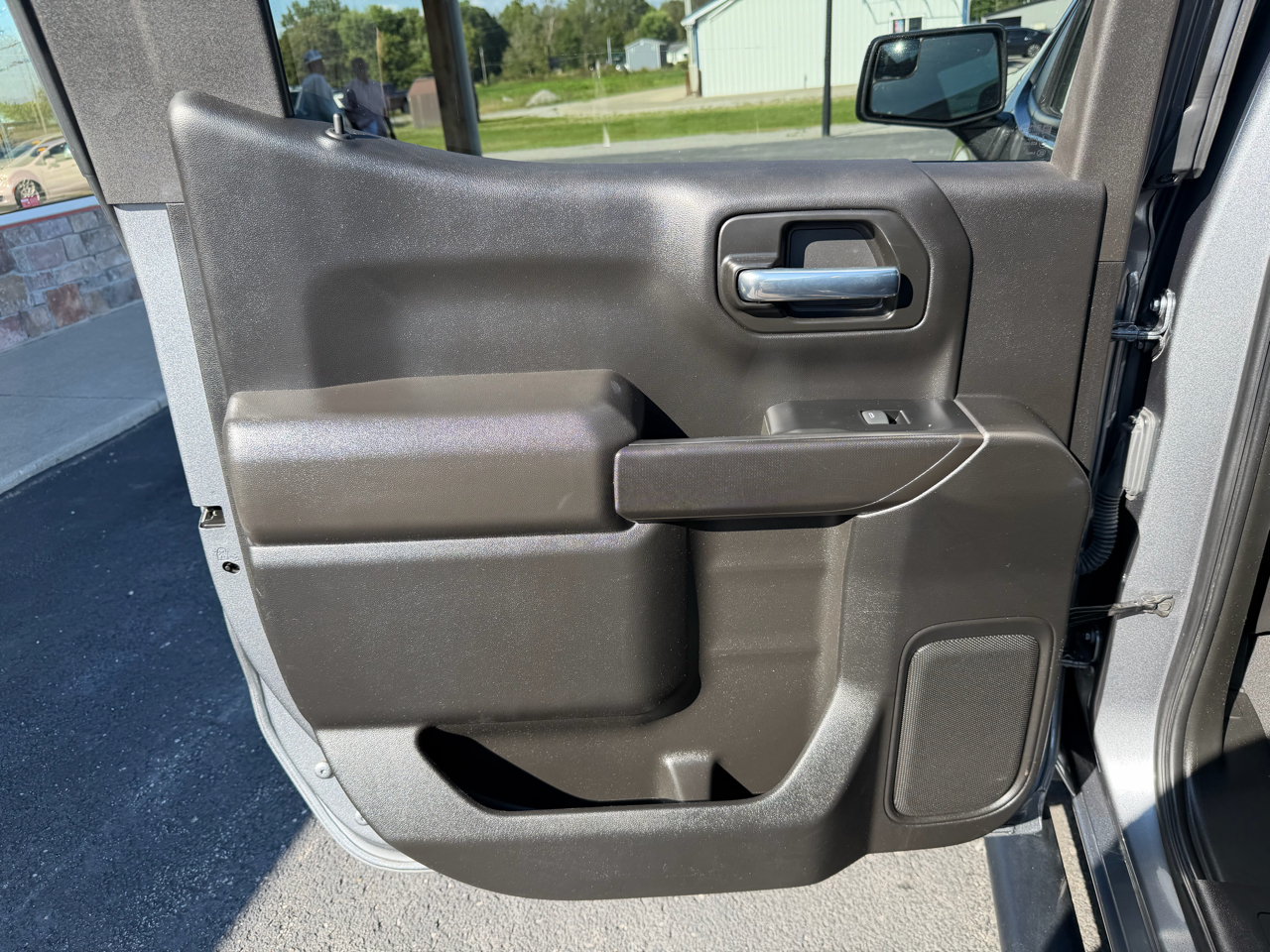 2022 Chevrolet Silverado 1500 LT photo 13