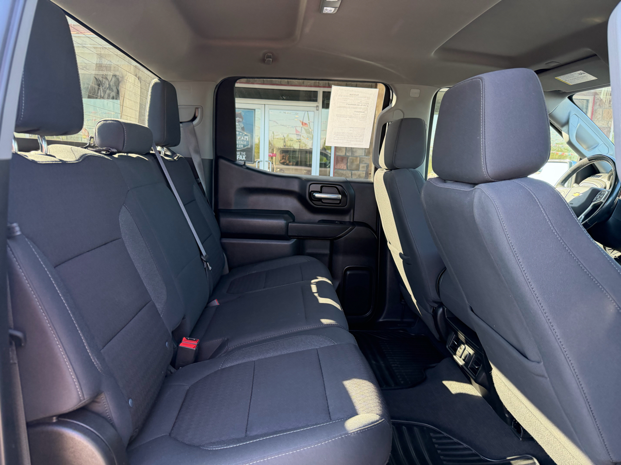 2022 Chevrolet Silverado 1500 LT photo 16