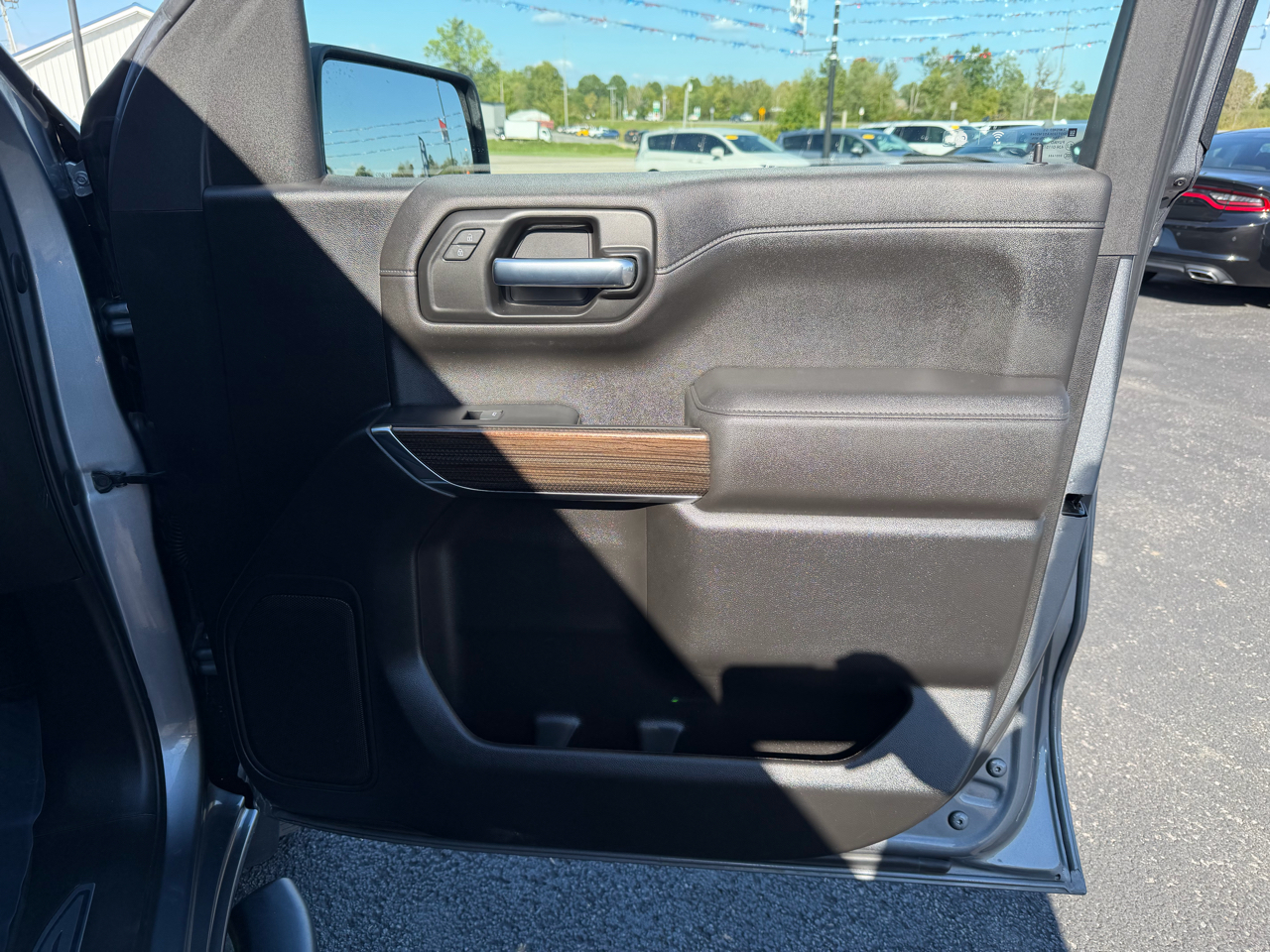 2022 Chevrolet Silverado 1500 LT photo 17