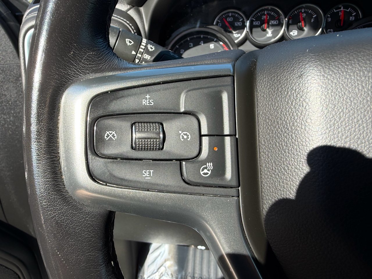 2022 Chevrolet Silverado 1500 LT photo 23