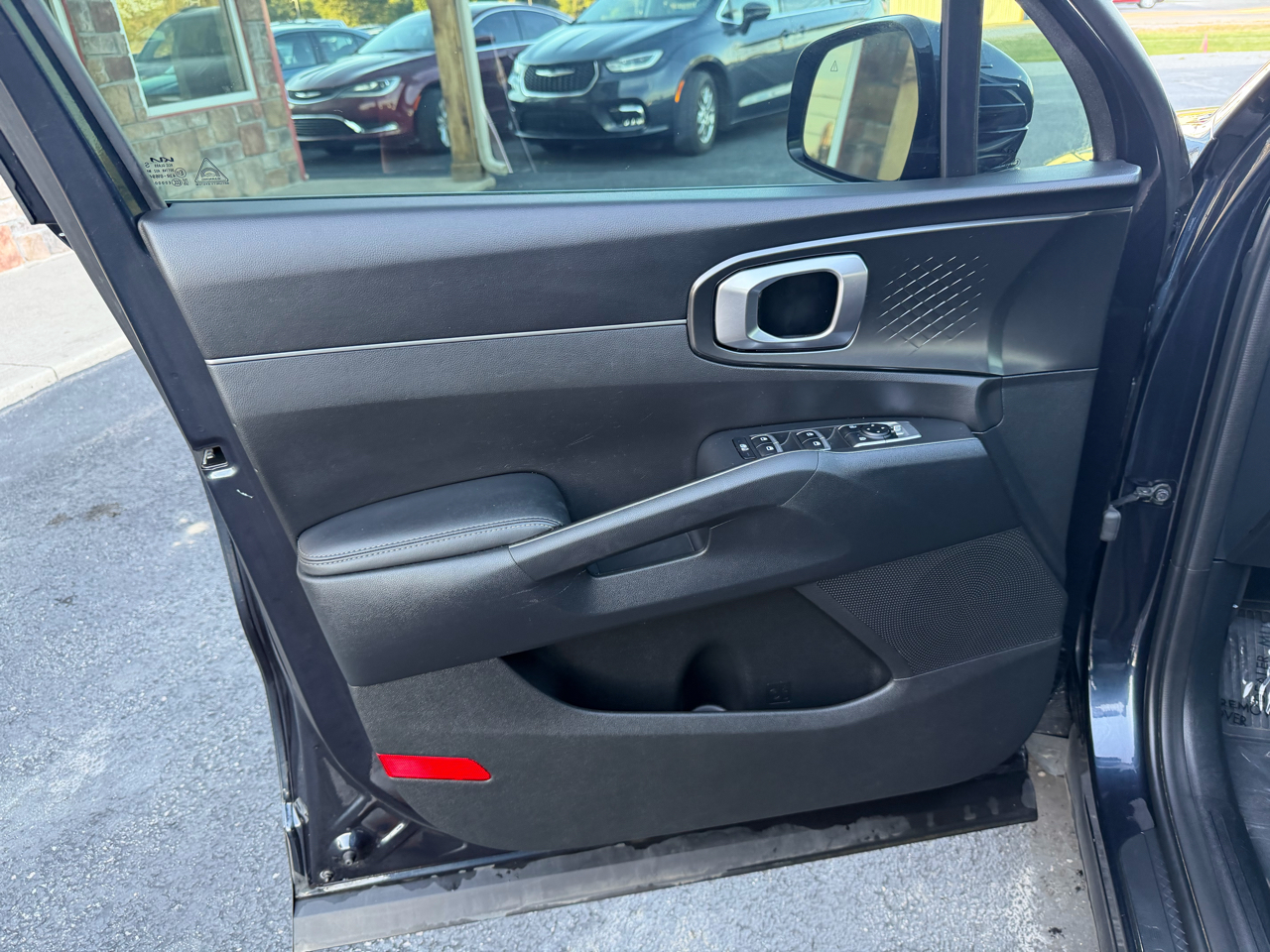 2023 Kia Sorento EX photo 8