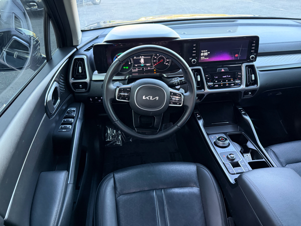 2023 Kia Sorento EX photo 11