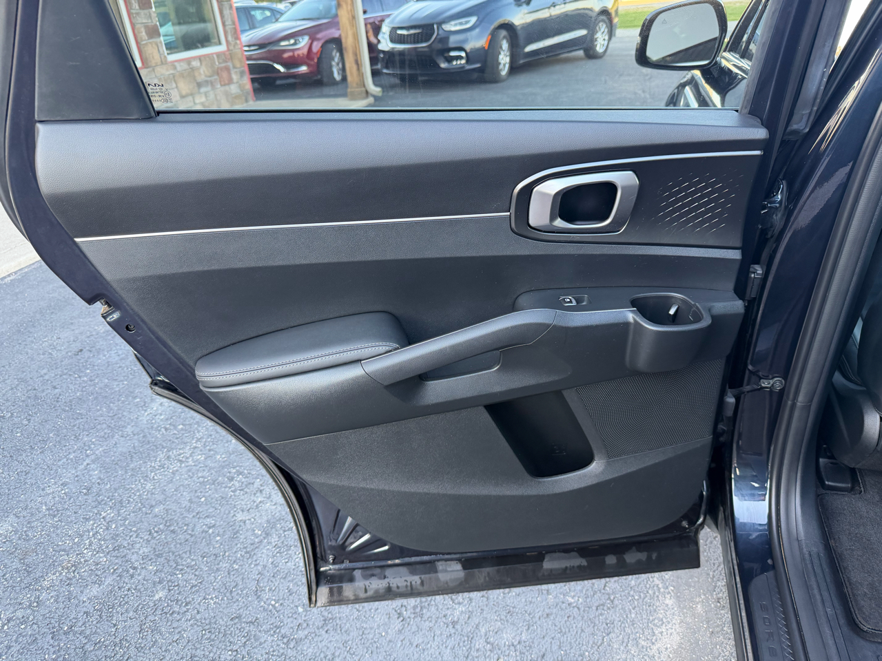2023 Kia Sorento EX photo 12