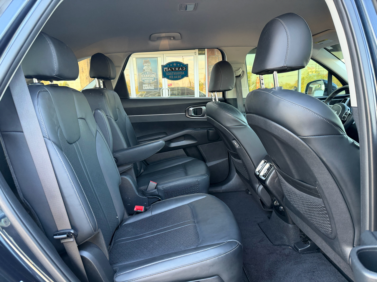 2023 Kia Sorento EX photo 16