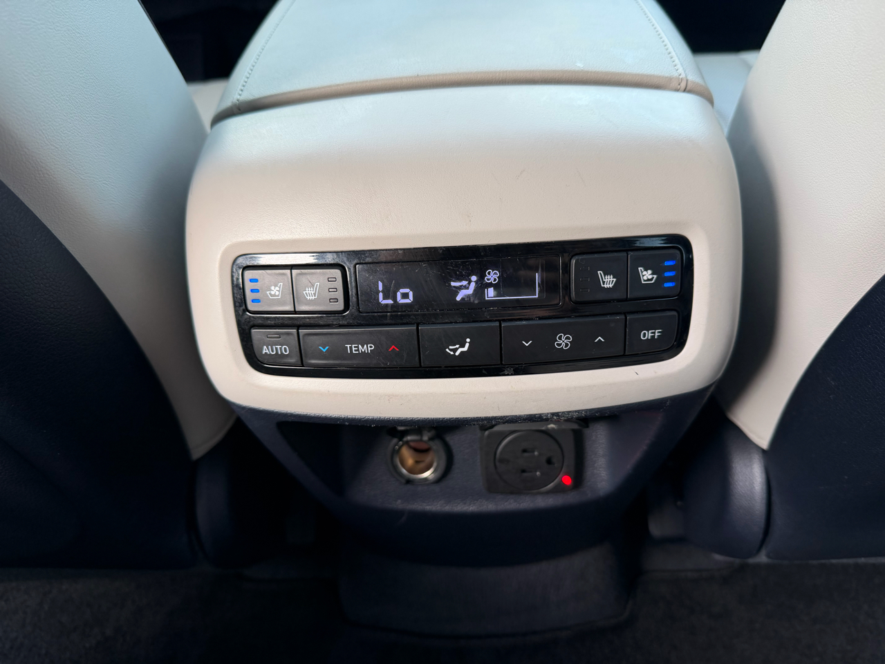 2023 Hyundai Palisade Calligraphy photo 16