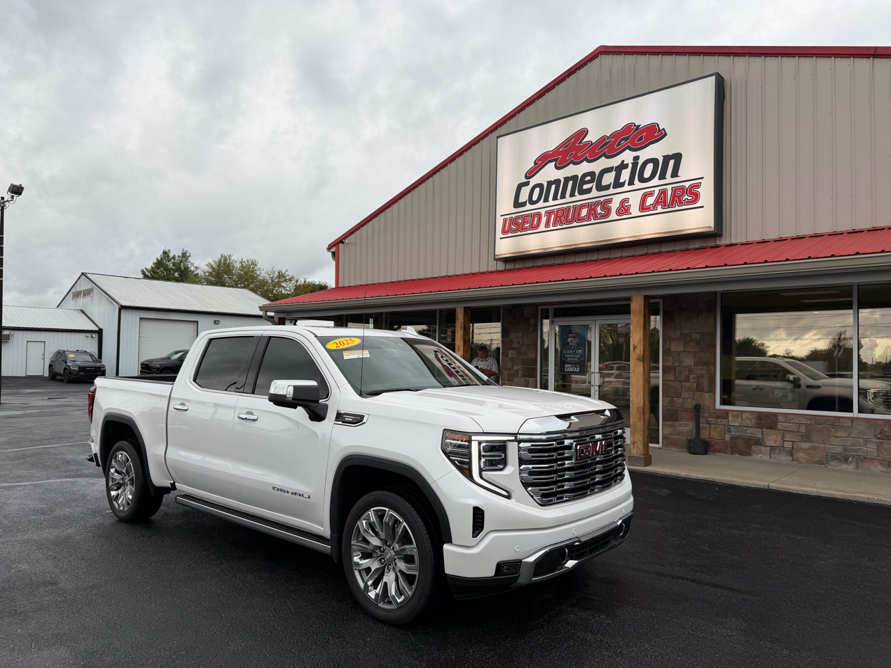 2025 Gmc Sierra 1500 Denali photo 2