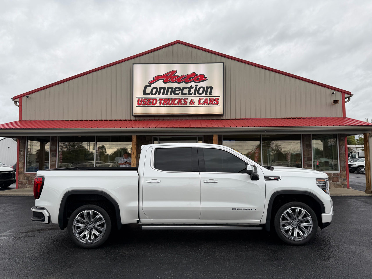2025 Gmc Sierra 1500 Denali photo 3