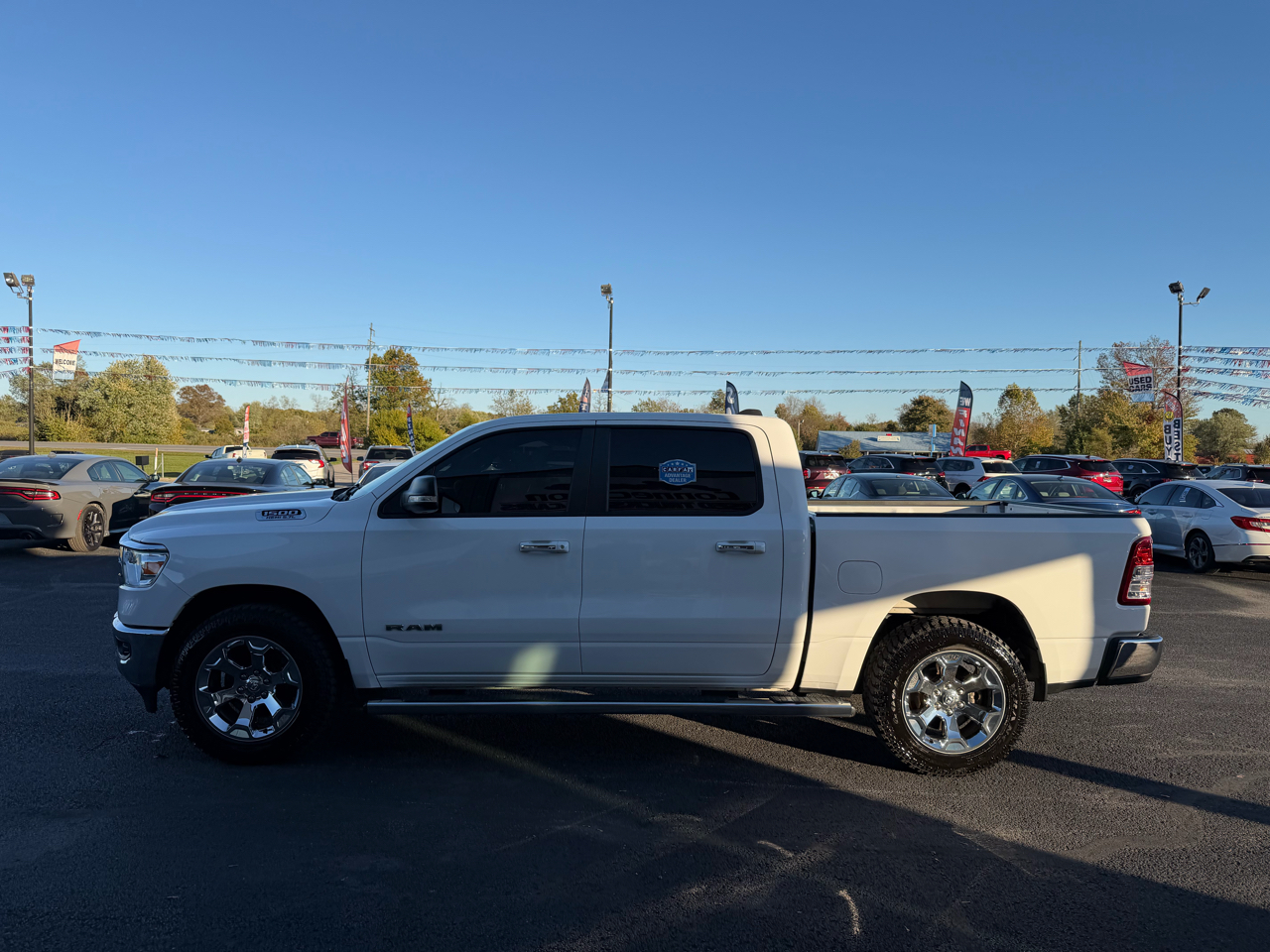 RAM 1500 Big Horn 4x4 Crew Cab 5'7" Box 2020 RAM 1500 Big Horn 4x4 Crew Cab 5'7" Box 2020