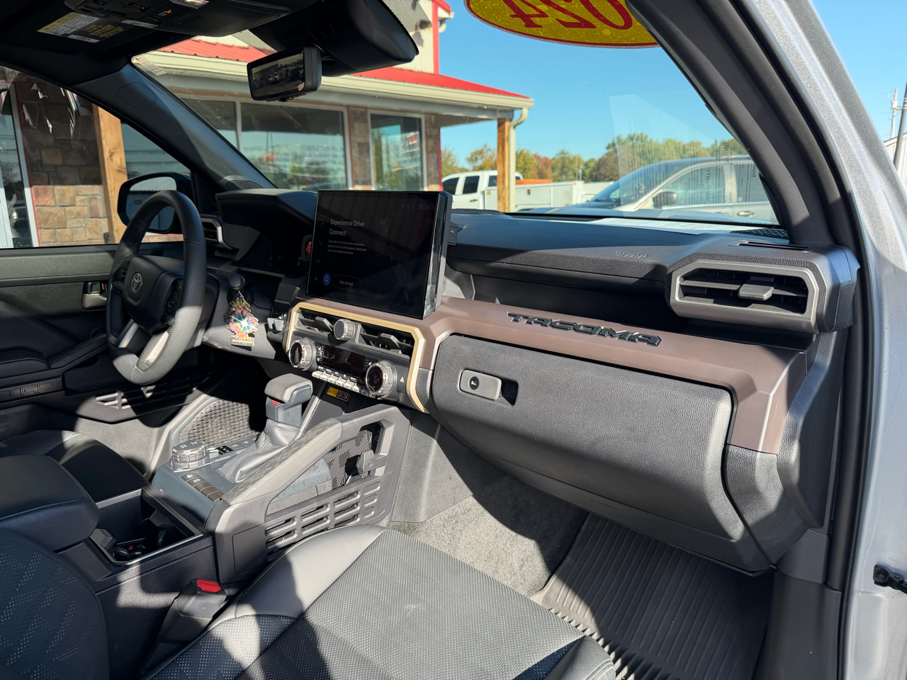 Toyota Tacoma 4WD TRD Off Road Double Cab 5' Bed MT (Natl) 2024 Toyota Tacoma 4WD TRD Off Road Double Cab 5' Bed MT (Natl) 2024