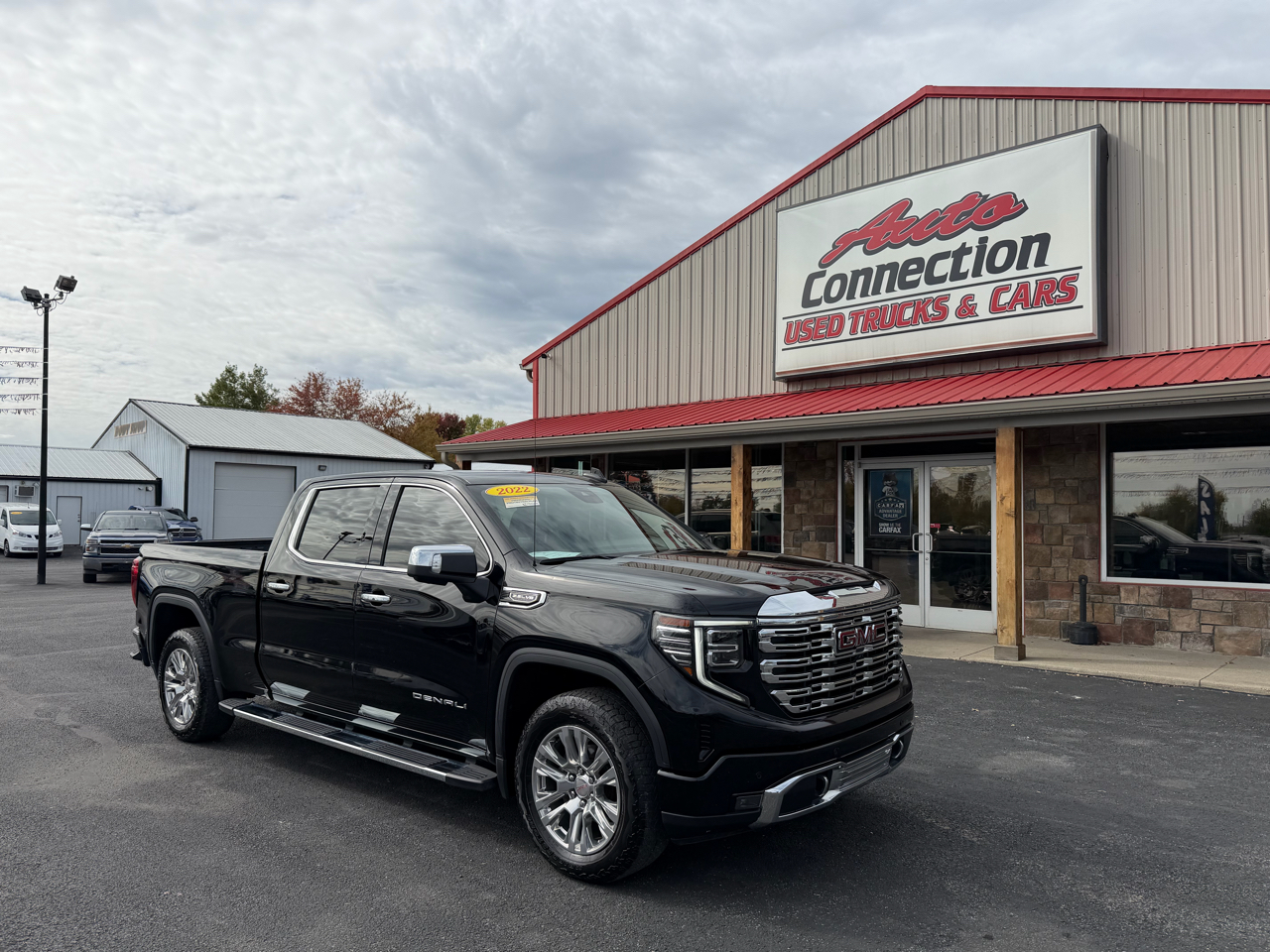 GMC Sierra 1500 4WD Crew Cab 147" Denali 2022 GMC Sierra 1500 4WD Crew Cab 147" Denali 2022