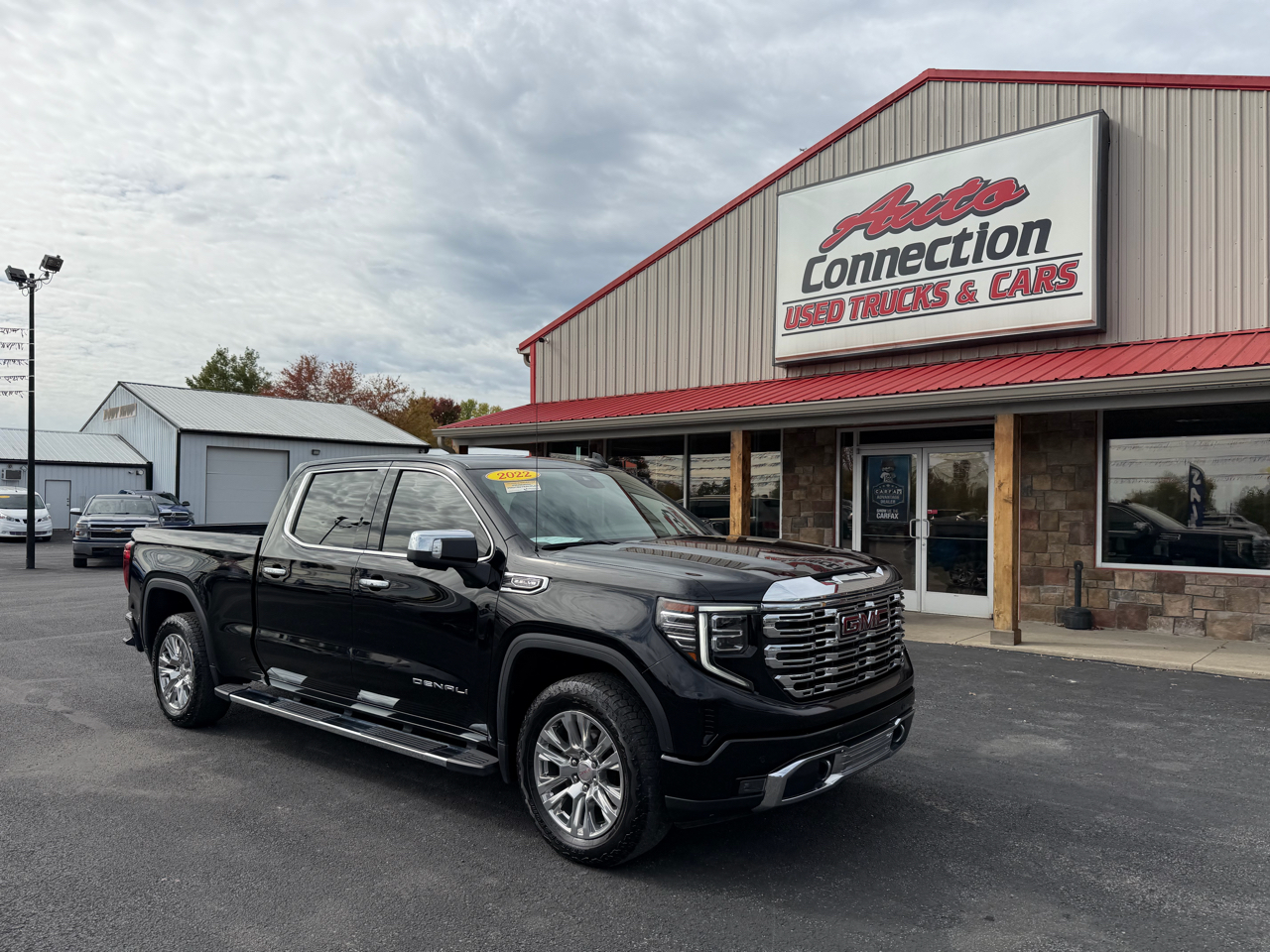 GMC Sierra 1500 4WD Crew Cab 147" Denali 2022 GMC Sierra 1500 4WD Crew Cab 147" Denali 2022