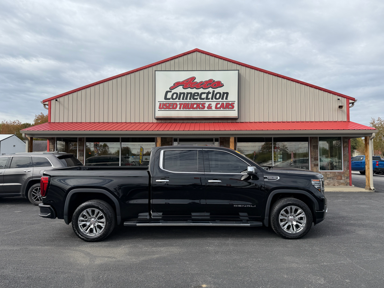 GMC Sierra 1500 4WD Crew Cab 147" Denali 2022 GMC Sierra 1500 4WD Crew Cab 147" Denali 2022