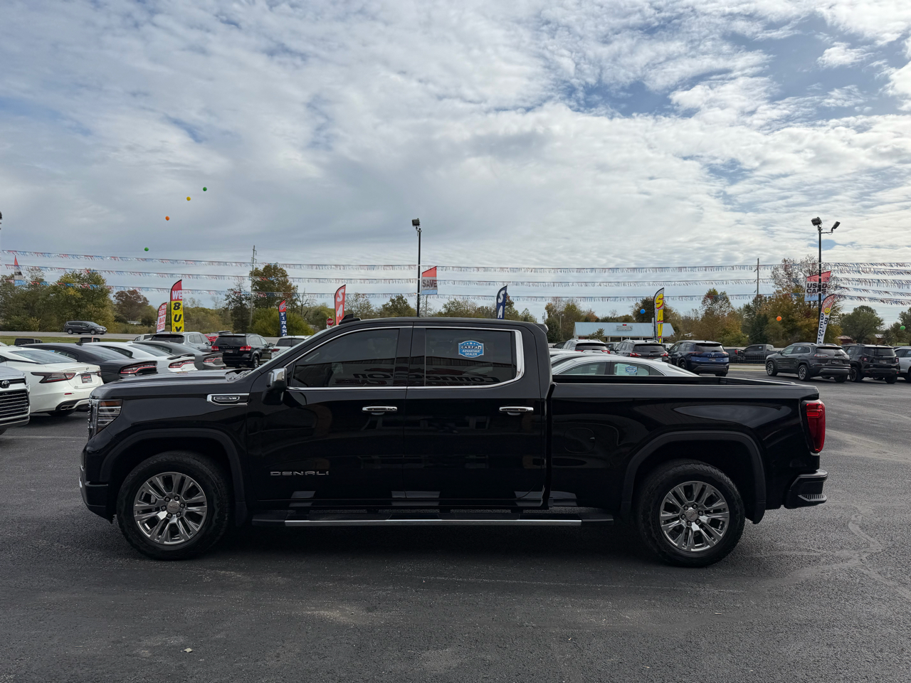 GMC Sierra 1500 4WD Crew Cab 147" Denali 2022 GMC Sierra 1500 4WD Crew Cab 147" Denali 2022
