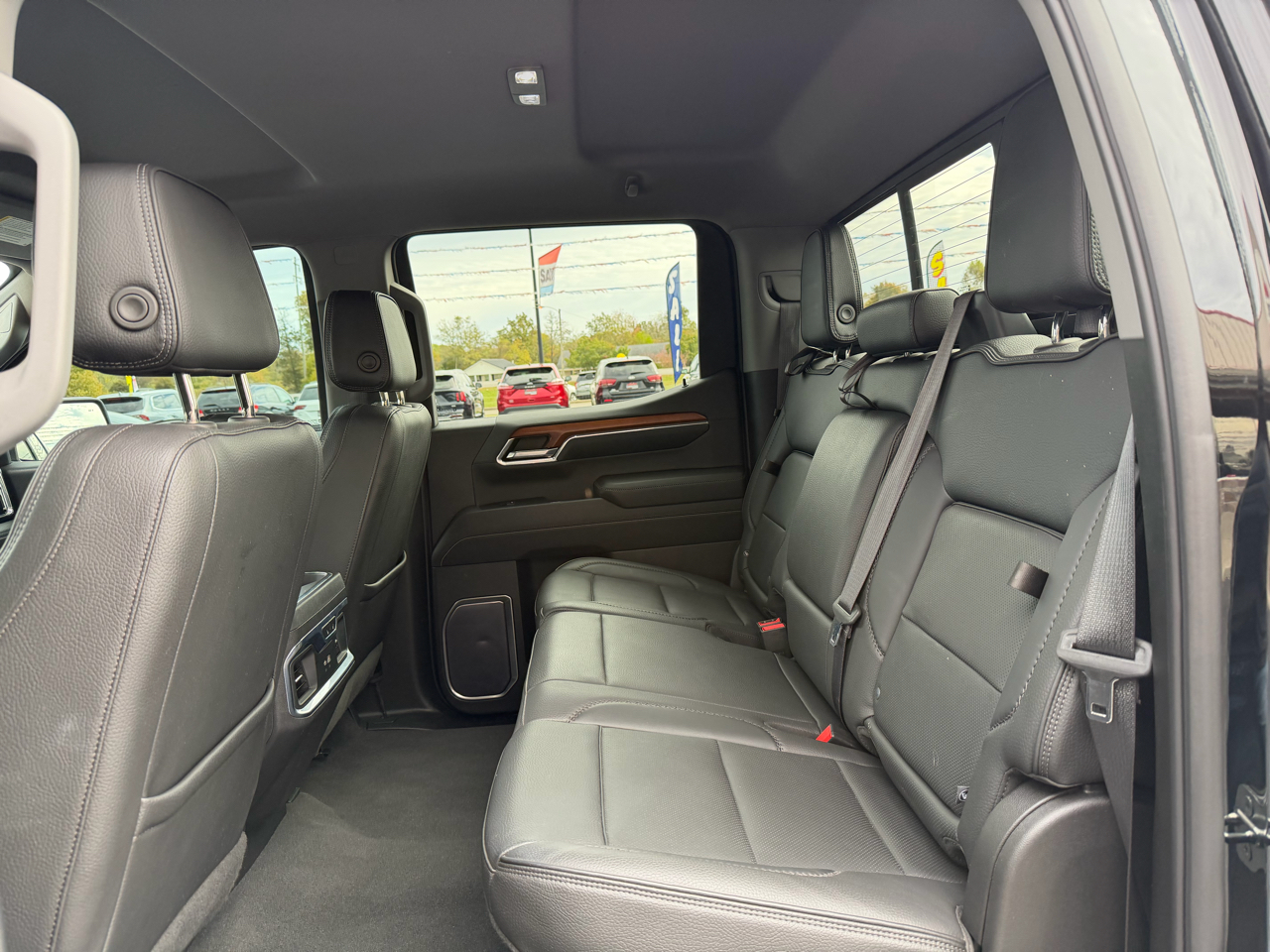 GMC Sierra 1500 4WD Crew Cab 147" Denali 2022 GMC Sierra 1500 4WD Crew Cab 147" Denali 2022