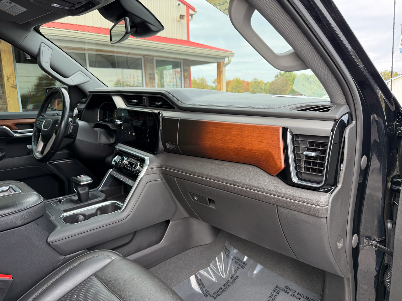 GMC Sierra 1500 4WD Crew Cab 147" Denali 2022 GMC Sierra 1500 4WD Crew Cab 147" Denali 2022