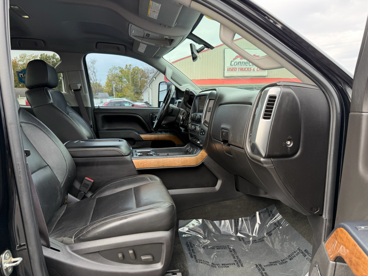 Chevrolet Silverado 2500HD 4WD Double Cab 144.2" LTZ 2015 Chevrolet Silverado 2500HD 4WD Double Cab 144.2" LTZ 2015