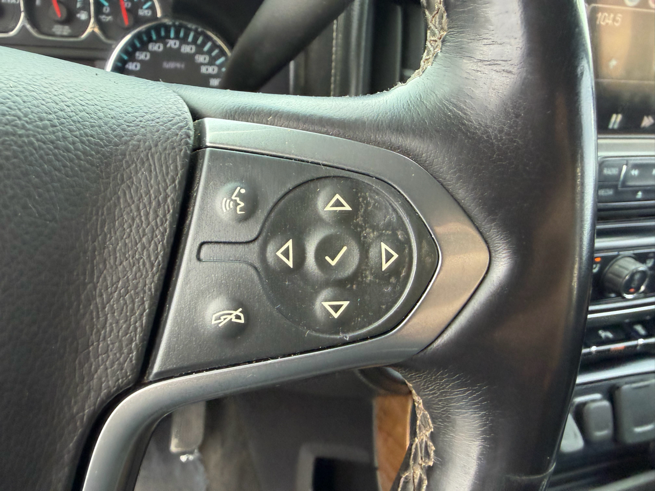 Chevrolet Silverado 2500HD 4WD Double Cab 144.2" LTZ 2015 Chevrolet Silverado 2500HD 4WD Double Cab 144.2" LTZ 2015