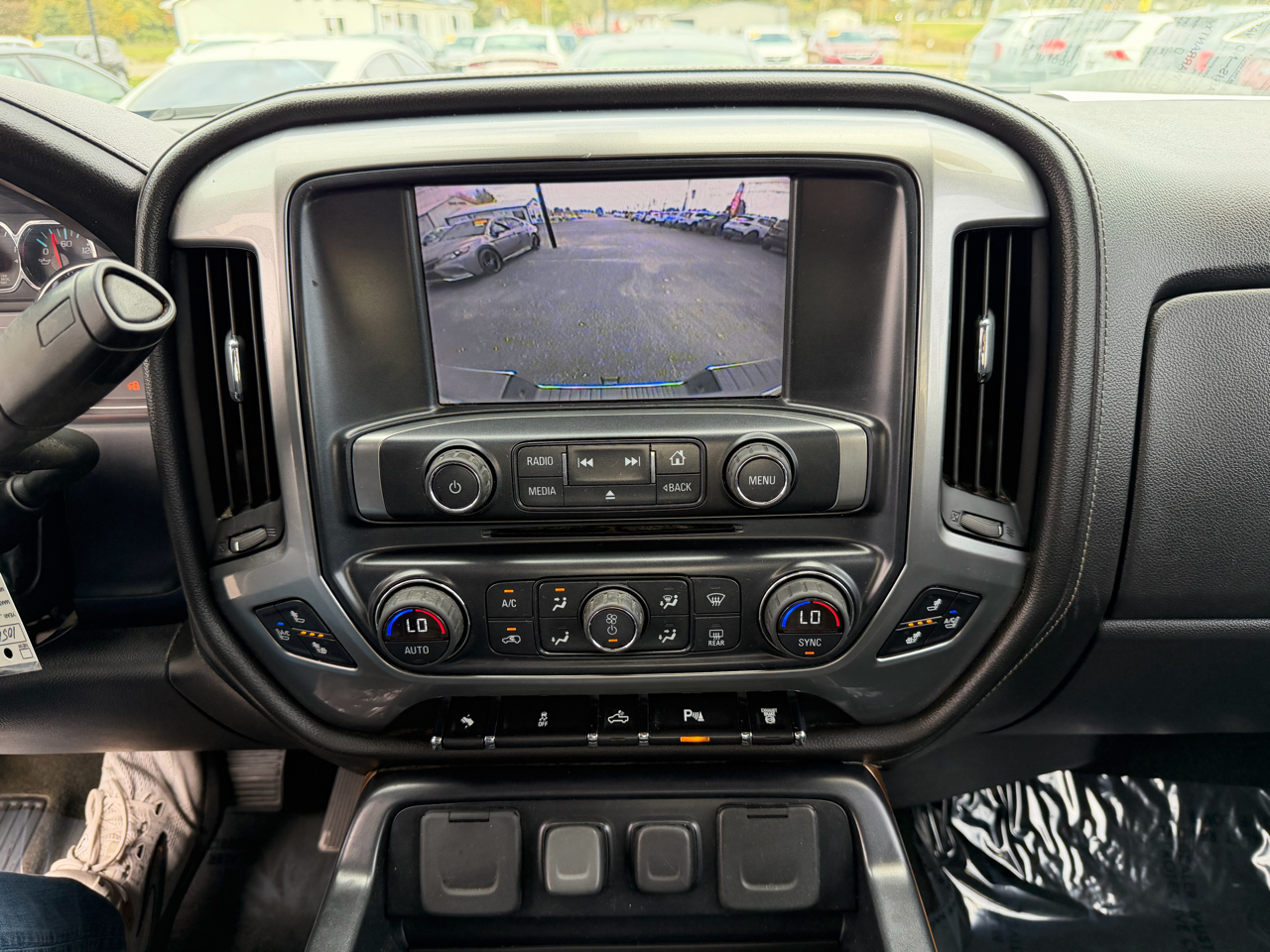 Chevrolet Silverado 2500HD 4WD Double Cab 144.2" LTZ 2015 Chevrolet Silverado 2500HD 4WD Double Cab 144.2" LTZ 2015