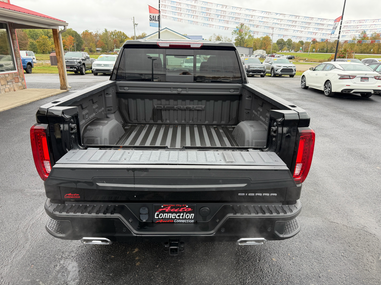 GMC Sierra 1500 Limited 4WD Crew Cab 147" Denali 2022 GMC Sierra 1500 Limited 4WD Crew Cab 147" Denali 2022