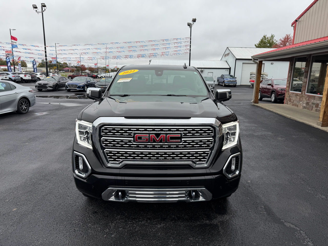 GMC Sierra 1500 Limited 4WD Crew Cab 147" Denali 2022 GMC Sierra 1500 Limited 4WD Crew Cab 147" Denali 2022