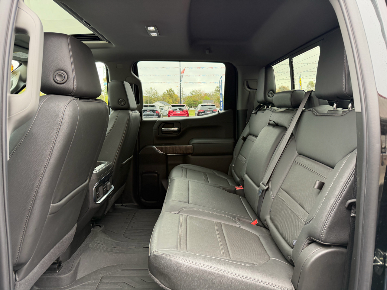 GMC Sierra 1500 Limited 4WD Crew Cab 147" Denali 2022 GMC Sierra 1500 Limited 4WD Crew Cab 147" Denali 2022