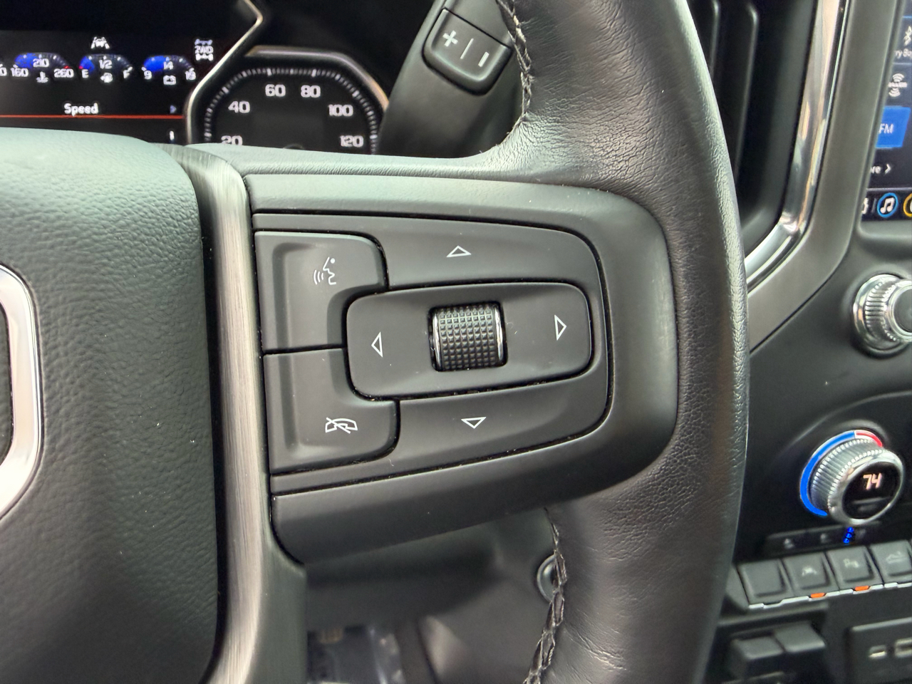 GMC Sierra 1500 Limited 4WD Crew Cab 147" Denali 2022 GMC Sierra 1500 Limited 4WD Crew Cab 147" Denali 2022