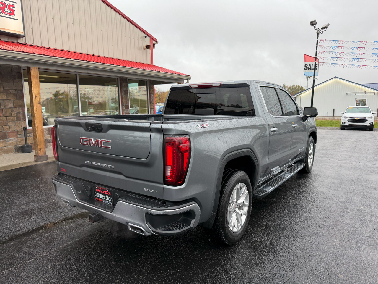 GMC Sierra 1500 4WD Crew Cab 147" SLT 2021 GMC Sierra 1500 4WD Crew Cab 147" SLT 2021